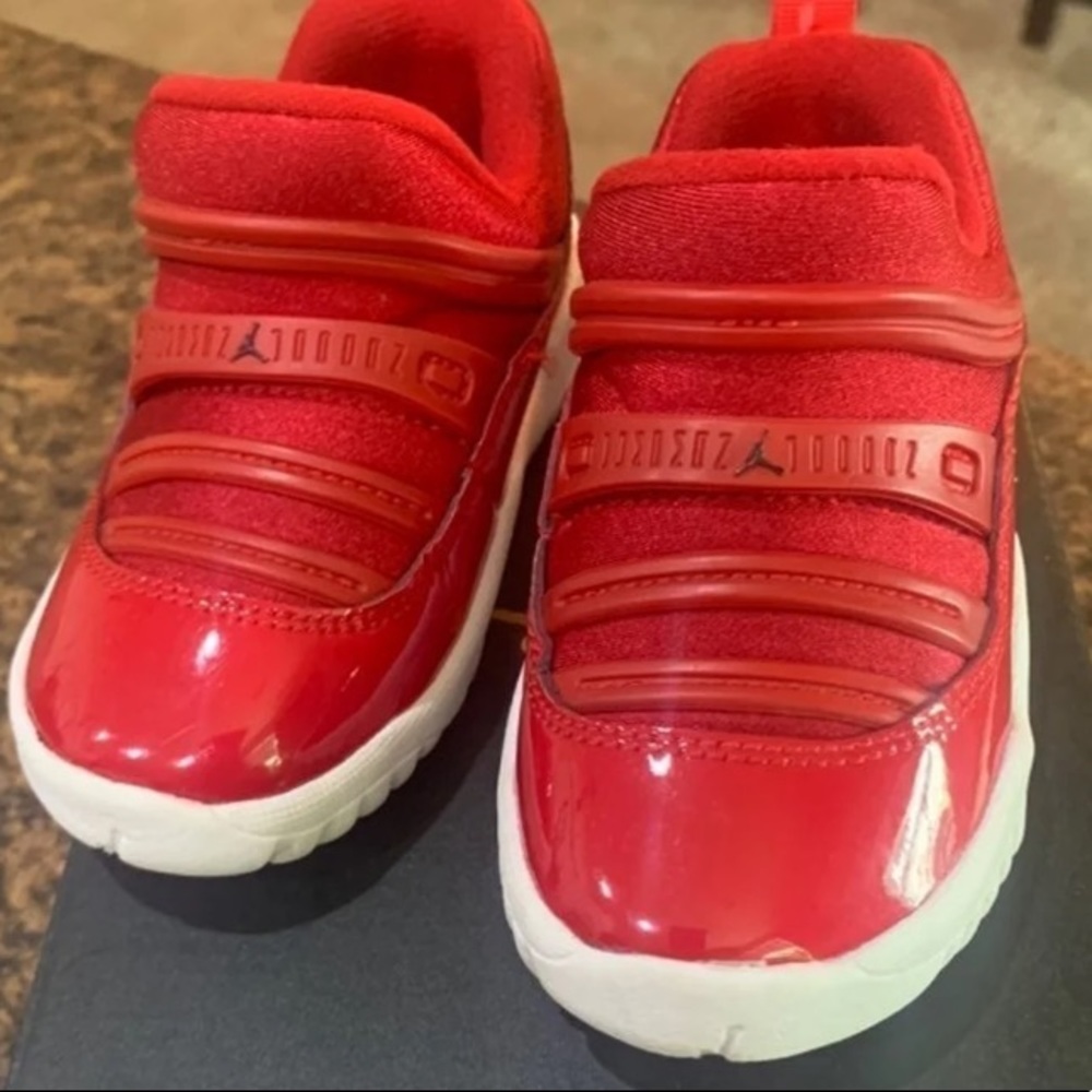 Nike Baby Jordan 11 Retro Little Flex (TD) Shoe 6c